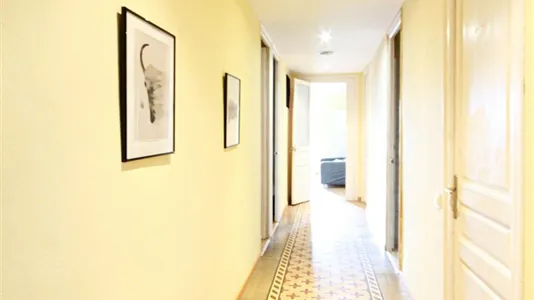 Rooms in Barcelona Eixample - photo 9