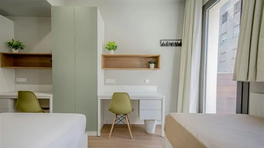 Rooms in Barcelona Sarrià-St. Gervasi - photo 4
