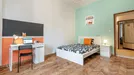 Room for rent, Pisa, Toscana, &lt;span class=&quot;blurred street&quot; onclick=&quot;ProcessAdRequest(7935671)&quot;&gt;&lt;span class=&quot;hint&quot;&gt;See streetname&lt;/span&gt;[xxxxxxxxxxxxx]&lt;/span&gt;