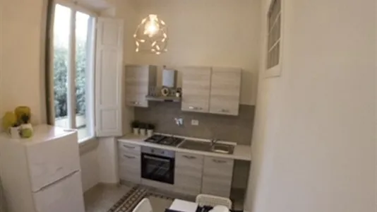 Rooms in Florence - photo 10