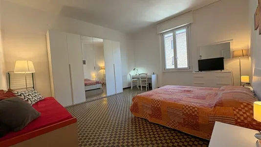 Rooms in Florence - photo 2