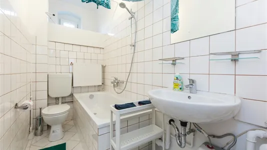 Rooms in Berlin Charlottenburg-Wilmersdorf - photo 9