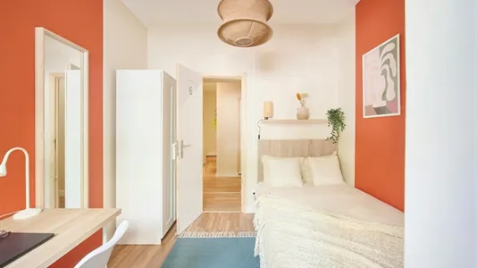 Rooms in Location is not specified - photo 1