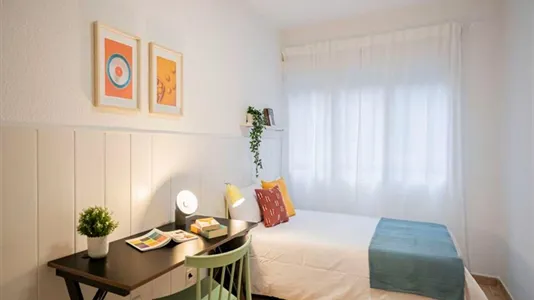 Rooms in Madrid Tetuán - photo 9