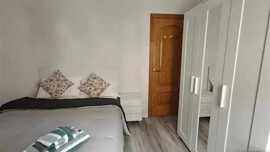 Rooms in Madrid Carabanchel - photo 8
