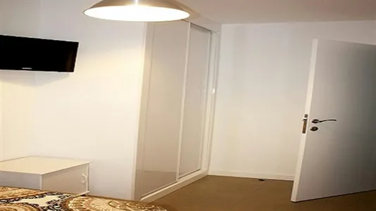 Rooms in Madrid Centro - photo 5