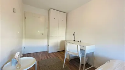 Room for rent in Munich Thalkirchen-Obersendling-Forstenried-Fürstenried-Solln, Munich