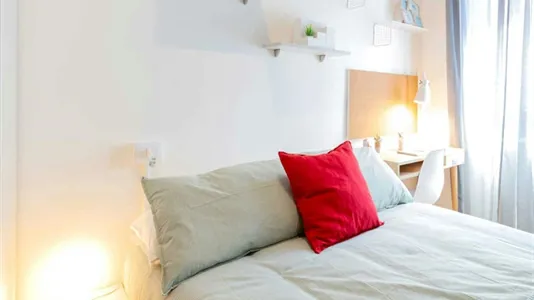 Rooms in Turin - photo 2