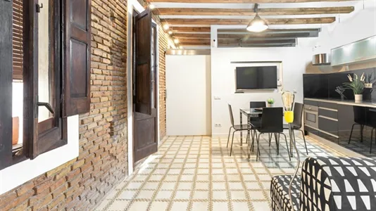 Apartments in Barcelona Ciutat Vella - photo 9