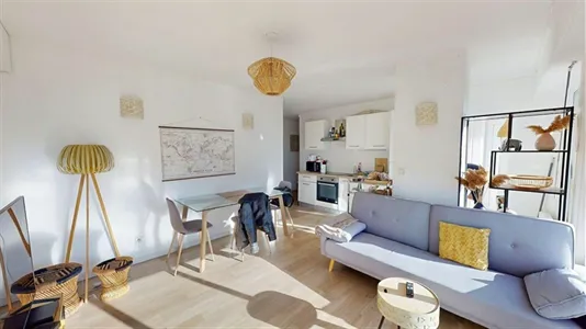 Rooms in Saint-Julien-en-Genevois - photo 8