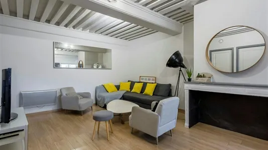 Apartments in Lyon - photo 4
