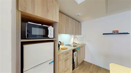 Rooms in Nanterre - photo 4