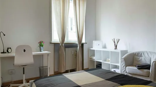 Rooms in Milano Zona 1 - Centro storico - photo 4