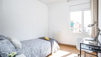 Room for rent in Barcelona Sant Martí, Barcelona