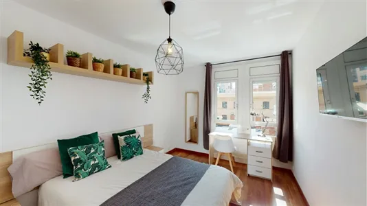 Rooms in Barcelona Eixample - photo 4