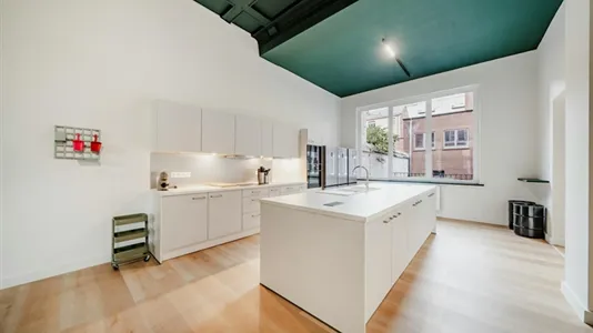 Rooms in Charleroi - photo 5