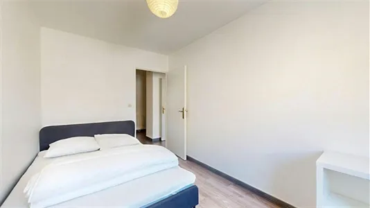 Rooms in Grenoble - photo 4