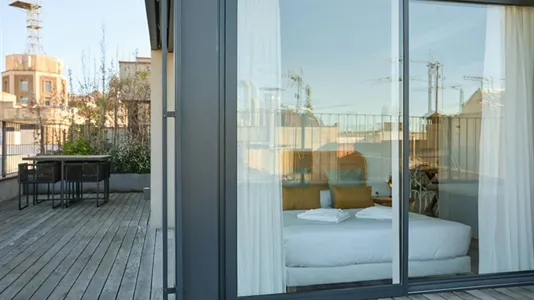 Apartments in Barcelona Ciutat Vella - photo 8