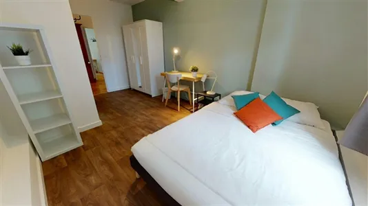 Rooms in Lyon - photo 2