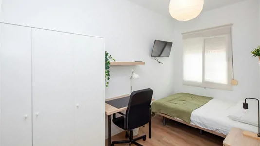Rooms in Valencia Camins al Grau - photo 1