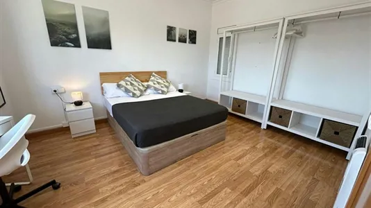 Rooms in L'Hospitalet de Llobregat - photo 2