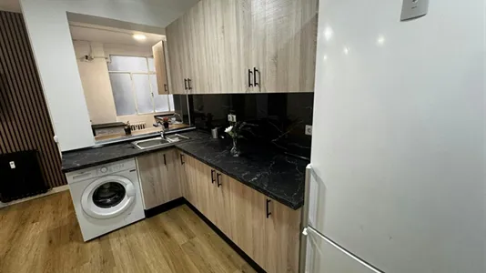 Rooms in Madrid Centro - photo 7