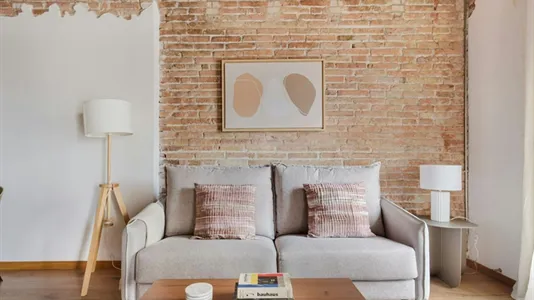 Apartments in Barcelona Ciutat Vella - photo 2