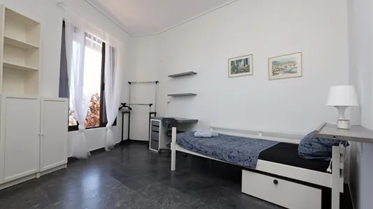 Rooms in Piraeus - photo 5