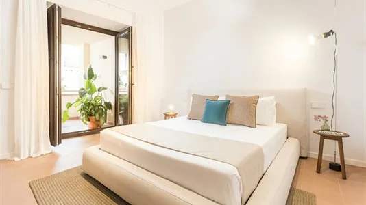 Apartments in Barcelona Ciutat Vella - photo 10