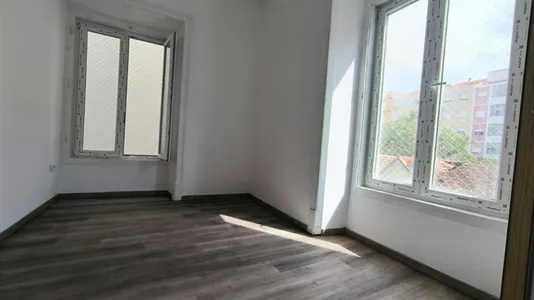 Apartments in Barreiro - photo 2