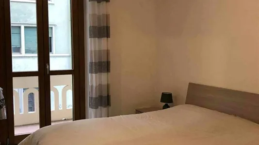 Apartments in Turin - photo 4