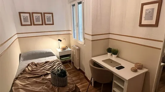 Rooms in Madrid Chamartín - photo 5