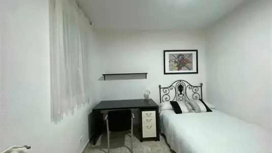 Rooms in Madrid Chamberí - photo 2