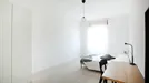 Room for rent, Modena, Emilia-Romagna, &lt;span class=&quot;blurred street&quot; onclick=&quot;ProcessAdRequest(9200805)&quot;&gt;&lt;span class=&quot;hint&quot;&gt;See streetname&lt;/span&gt;[xxxxxxxxxxxxx]&lt;/span&gt;