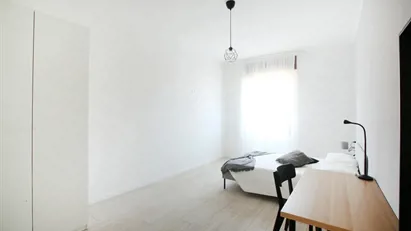 Room for rent in Modena, Emilia-Romagna