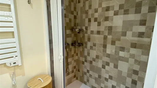 Rooms in Madrid Chamberí - photo 9