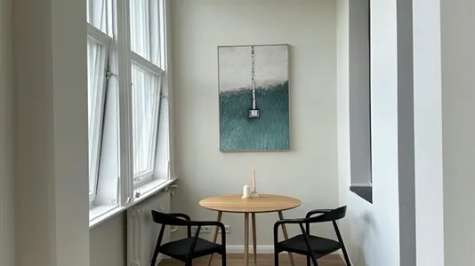 Apartments in Berlin Charlottenburg-Wilmersdorf - photo 4