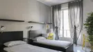 Room for rent, Milano Zona 6 - Barona, Lorenteggio, Milan, Largo Giovanni Battista Scalabrini, Italy