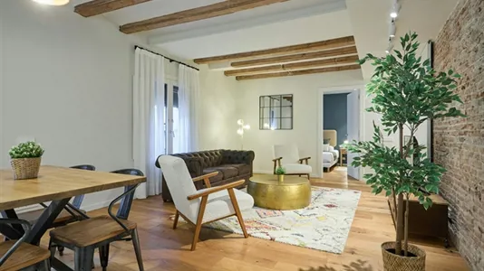 Apartments in Barcelona Ciutat Vella - photo 2