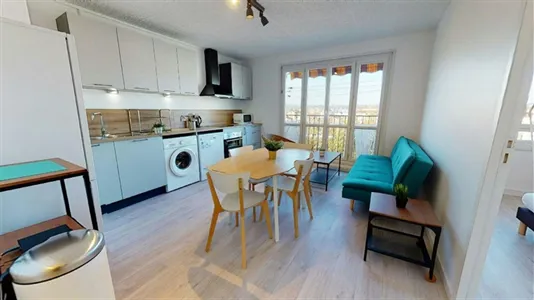 Rooms in Lyon - photo 4