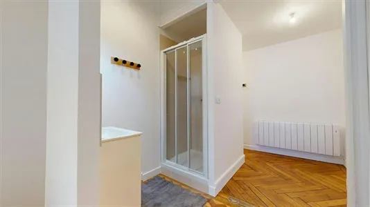Rooms in Saint-Étienne - photo 5