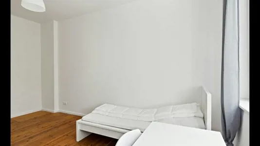 Rooms in Berlin Neukölln - photo 2