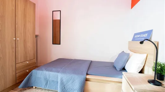 Rooms in Pavia - photo 3