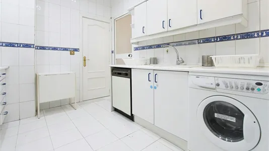 Rooms in Madrid Retiro - photo 6