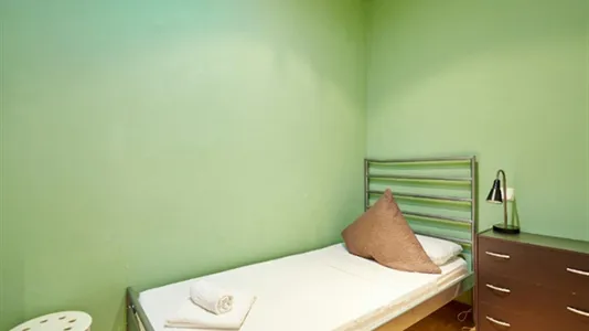 Apartments in Barcelona Eixample - photo 9