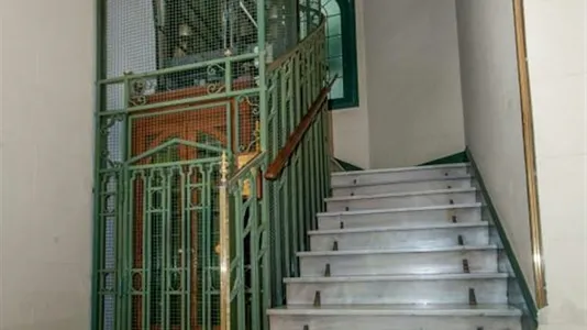 Rooms in Madrid Chamberí - photo 10