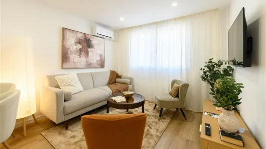 Apartments in Madrid Ciudad Lineal - photo 10