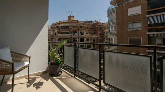 Apartments in Valencia Ciutat Vella - photo 5