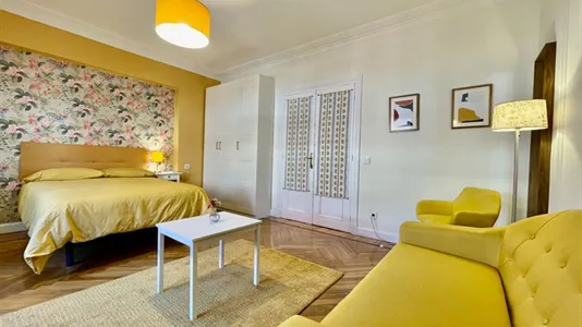 Rooms in Bilbao - photo 8