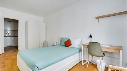 Room for rent in Paris 16éme arrondissement (North), Paris